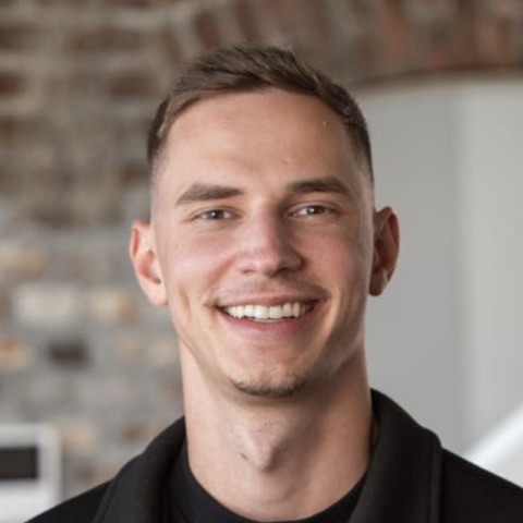 Porträt Tom Rothenhäusler